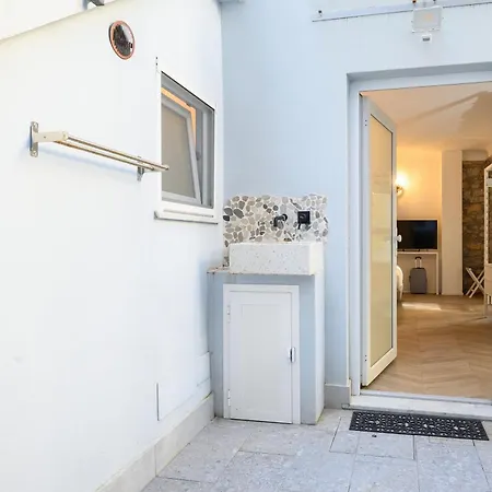 Secret Garden Oda ve Kahvaltı 3*